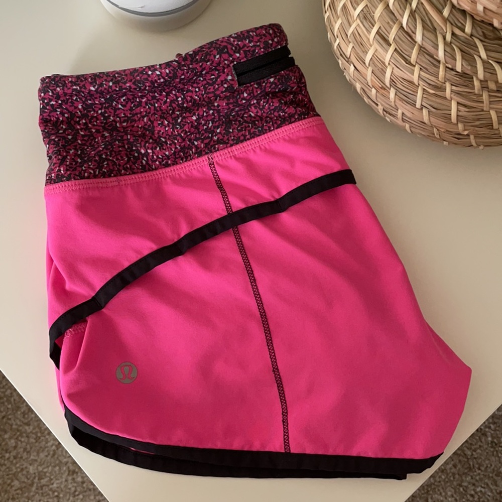 Lululemon shorts size 2